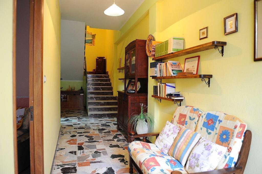 B&B Antoclo Di Concas Angela Margherita Villacidro Екстер'єр фото